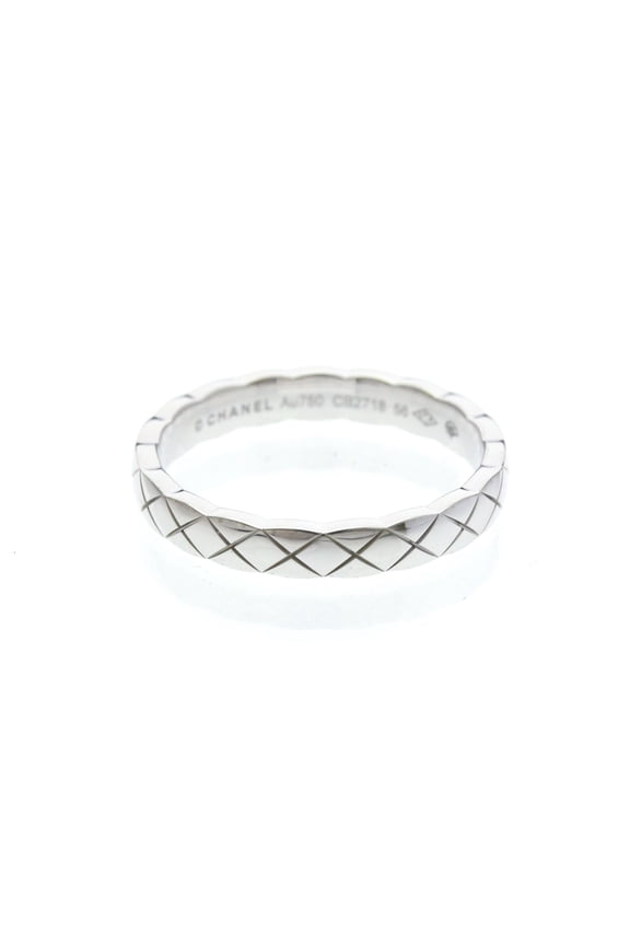 Pre-Owned Chanel Coco Crush Ring Mini Model White Gold (18K) Fashion No Stone Band Ring Silver