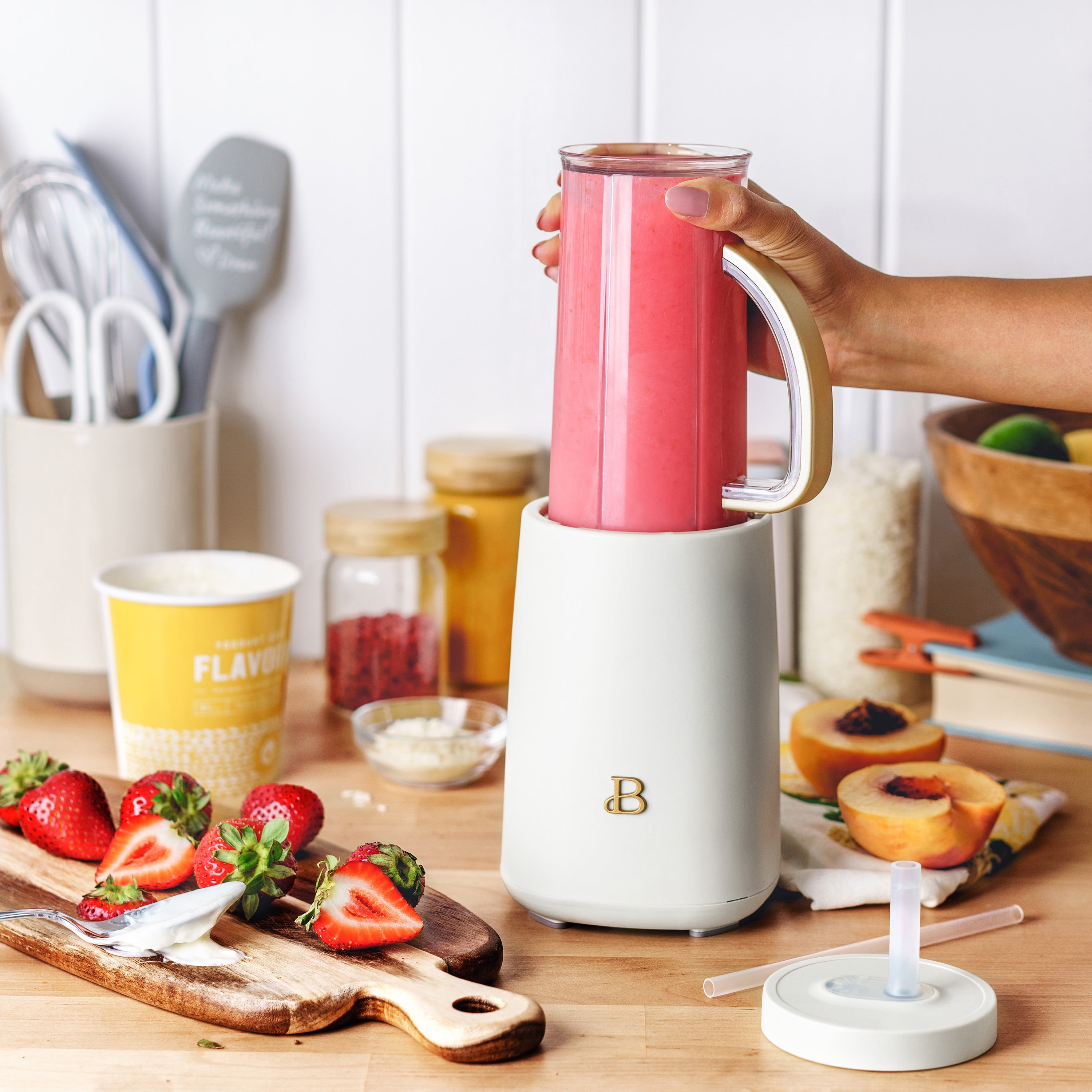 Beautiful Portable To-Go Blender 2.0, 70 W, 16 oz, White Icing by Drew Barrymore