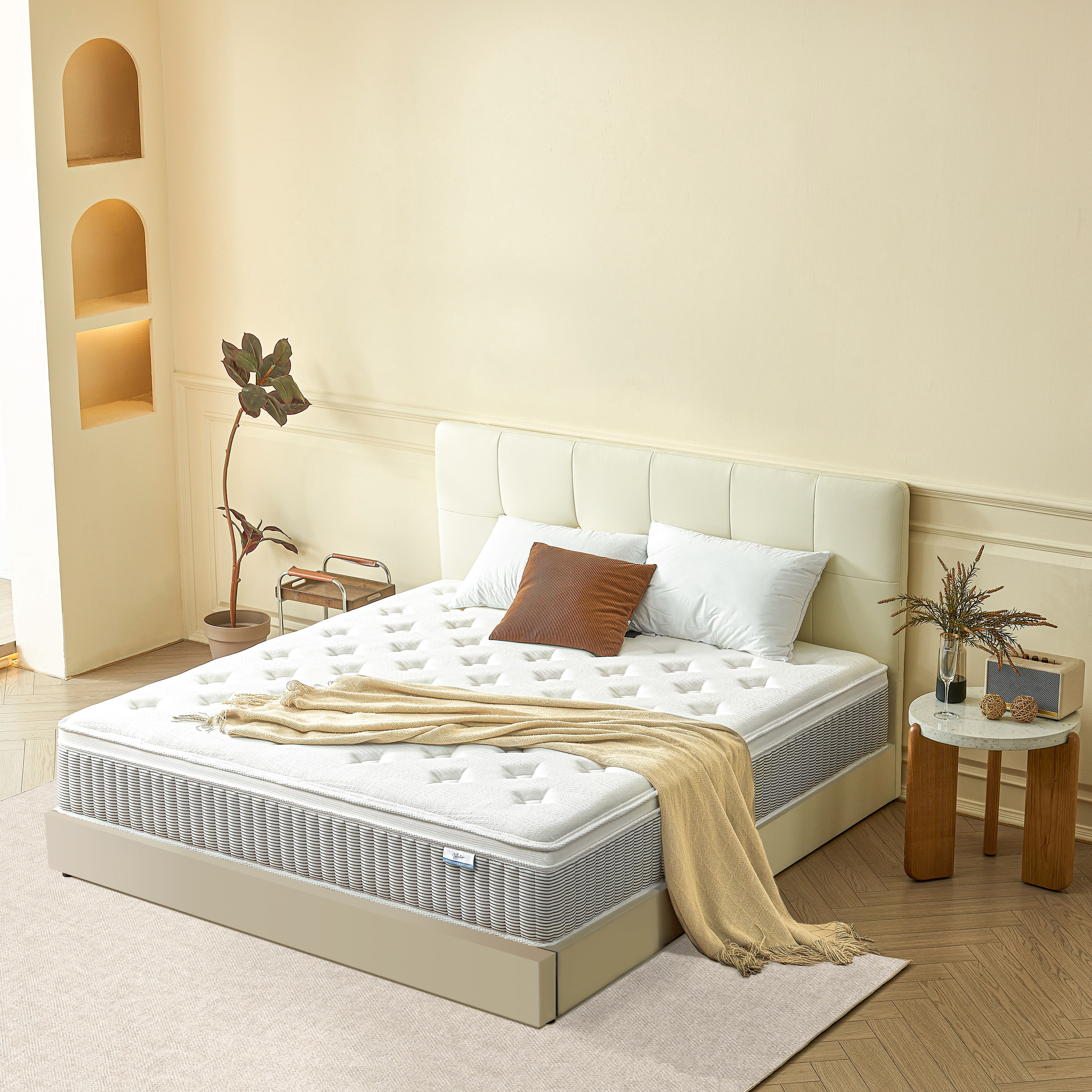 Volantica 12 inch Queen Hybrid Mattress in a Box, Memory Foam and Individually Wrapped Pocket Coils, Medium Firm, Pressure Relief & Motion Isolation, Cooling Gel & Edge Support, CertiPUR-US Certified