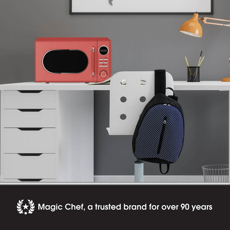 Open Box Magic Chef 0.7 Cubic Feet 700 Watt Retro Countertop
