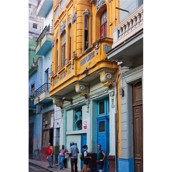 Posterazzi PDDCA11KSU0042 Old House in the Historic Center Havana Unesco World Heritage Site Cuba Poster Print by Keren Su