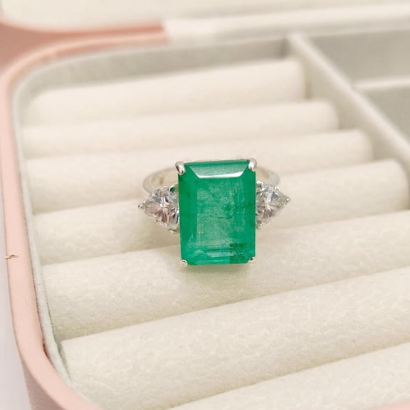 Colombian Emerald Moissanite Ring, Octagon Cut Emerald Ring, 925 Sterling Silver Ring, real moissanite ring, natural touch emerald ring