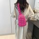 thumbnail image 5 of Bolso Bandolera Deportivo Acolchado A Cuadros Femenino Con Correa Ajustable para Mujer, 5 of 6