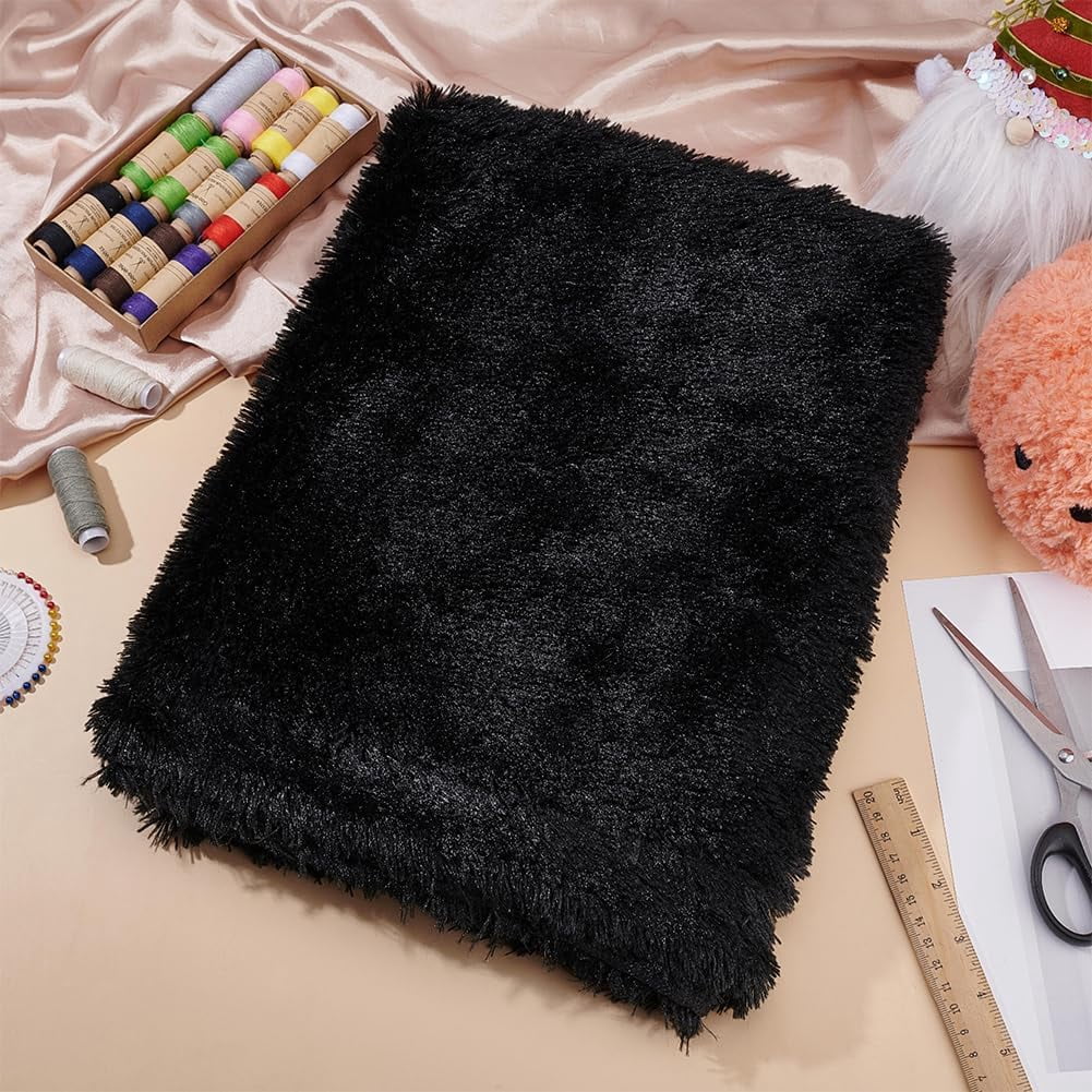 PH 1 Yard x 61 Inch Black Fur Fabric Plush Fabric Fluffy Fur Fabric Craft Fur Fuzzy Fabric for DIY Crafts Christmas Winter Costume Gnome Pillow Sewing Decor 3/4 inch Pile Black