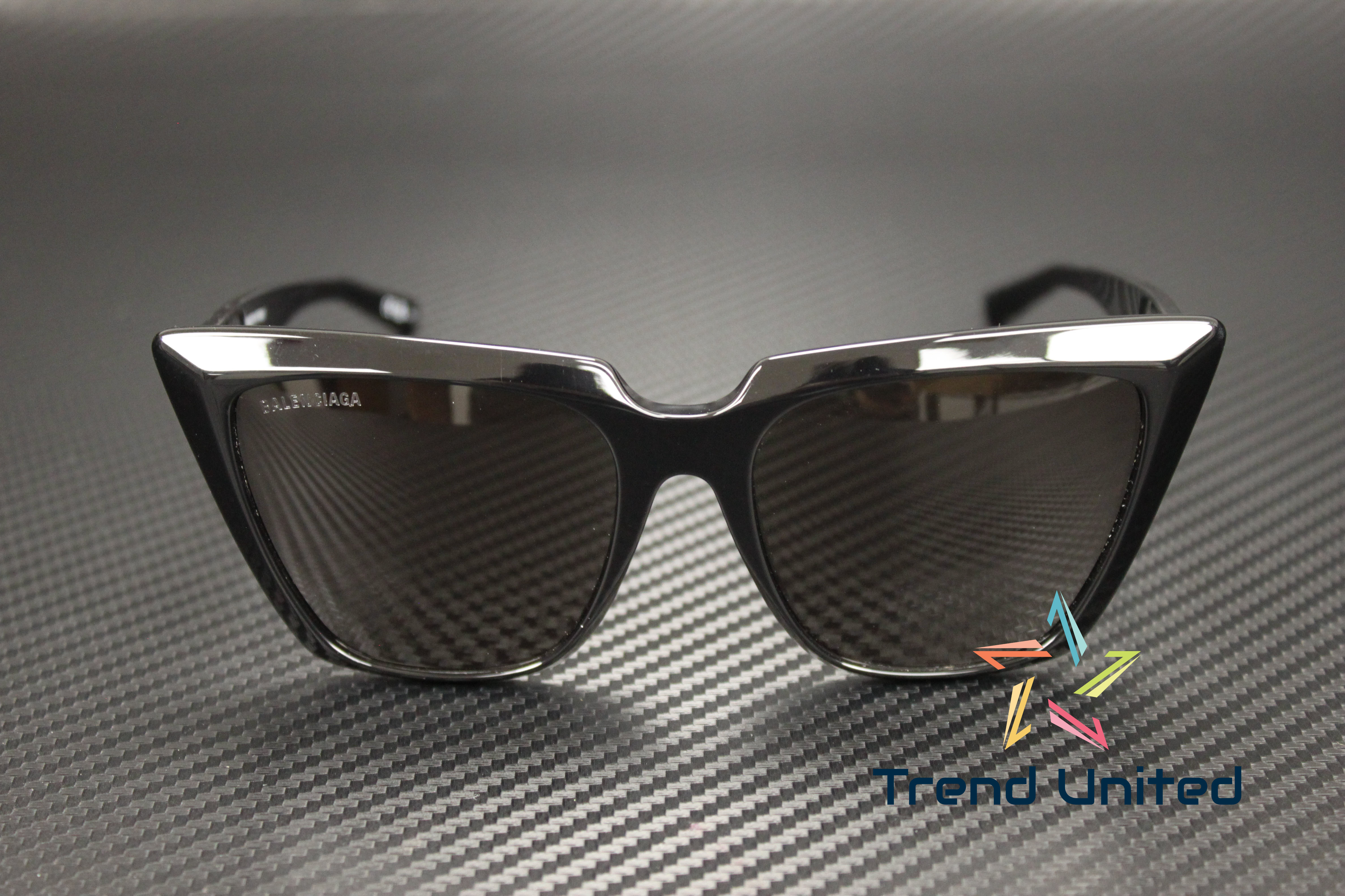 サングラス BALENCIAGA Woman Sunglasses Grey BB0388S 004 Balenciaga Sunglasses - Grey - Women | BB0388S004 | thebs.com