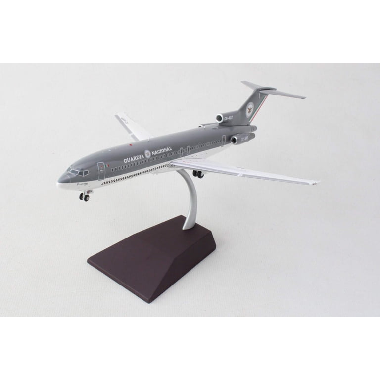 Boeing 727-200 Commercial Aircraft Boeing 727-200 Commercial Aircraft