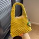 thumbnail image 4 of Bolsa De Almacenamiento Bolsa de vagabundo tejido para mujer, embrague femenino de malla a la moda con colgante bonito (amarillo) Likrtyny Para Estrenar, 4 of 9