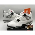 thumbnail image 3 of Nike Taille 10.5 - Jordan 4 Retro OG Mid Blanc Ciment, 3 of 6
