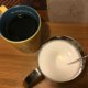 thumbnail image 4 of Espumador de leche eléctrico de acero inoxidable, batidora de mano con resorte de tres capas, agitador de café con tapa para el hogar, cafetería, cocina (plata, wi, 4 of 5