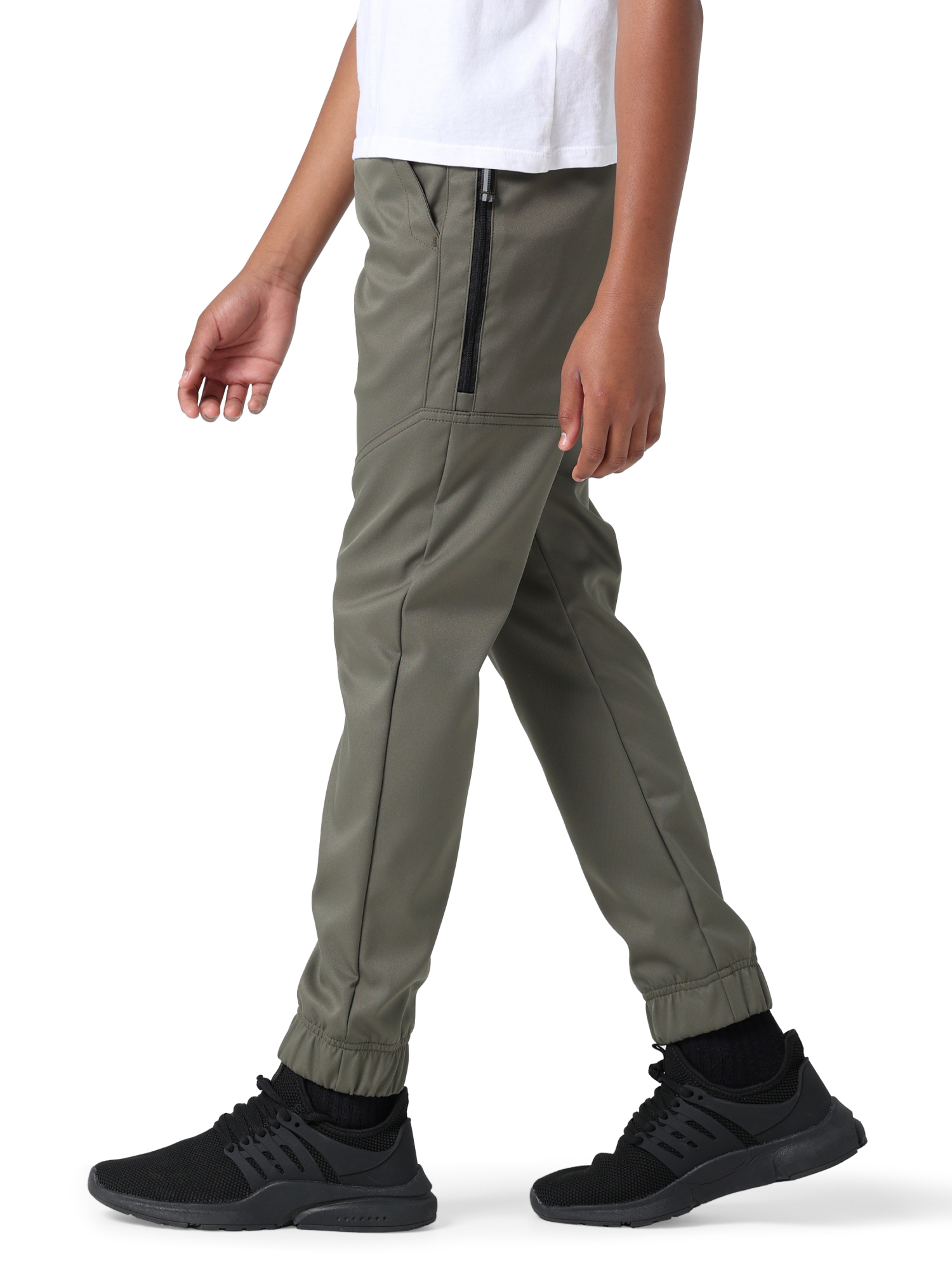 Wrangler Boy’s Wireless Connect Cargo Pant, Sizes 4-16 Slim, Regular ...