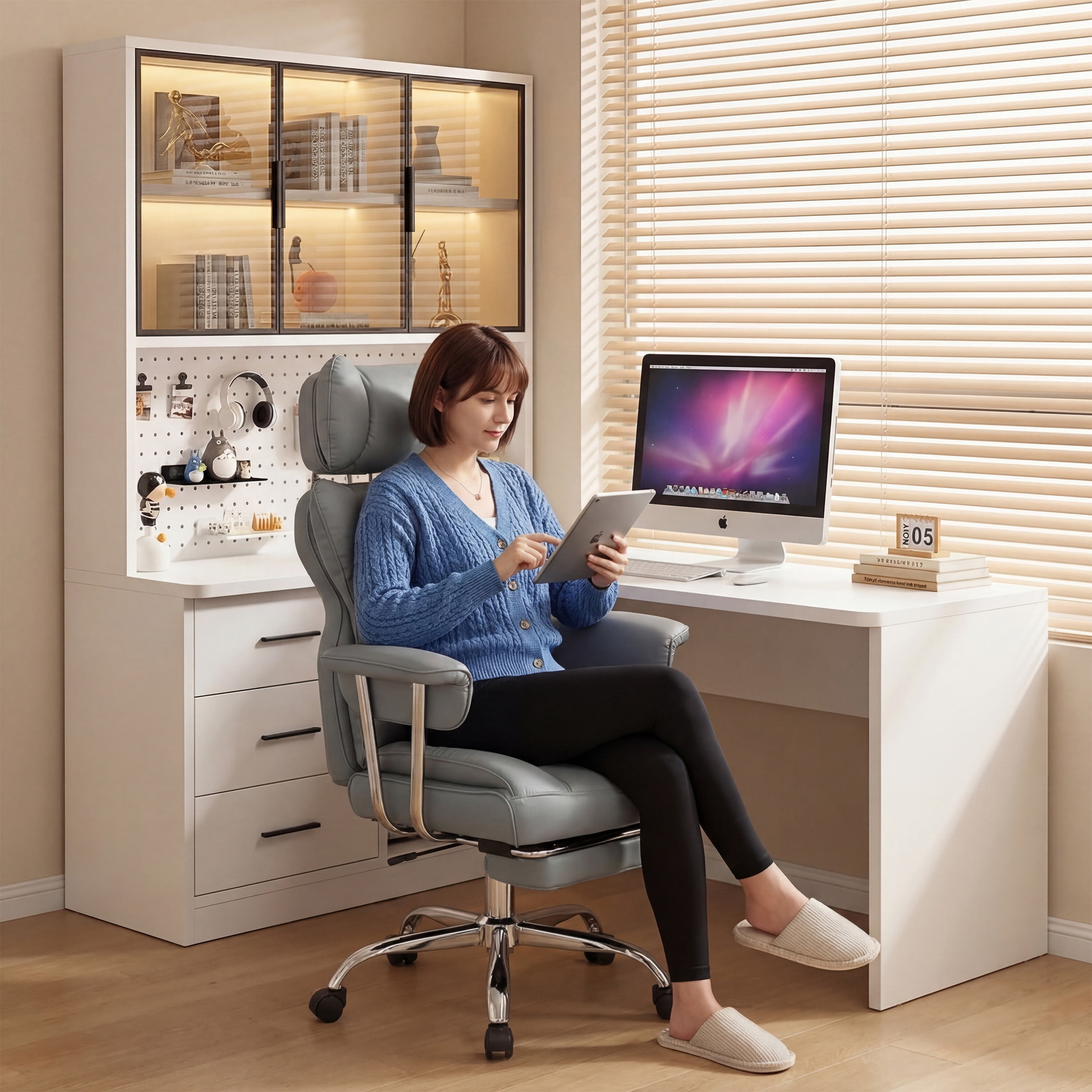 CONCETTA Ergonomic Big and Tall Office Chair, Scratch-Resistant PU Leather Executive Desk Chair with Spring Lumbar Support Gray