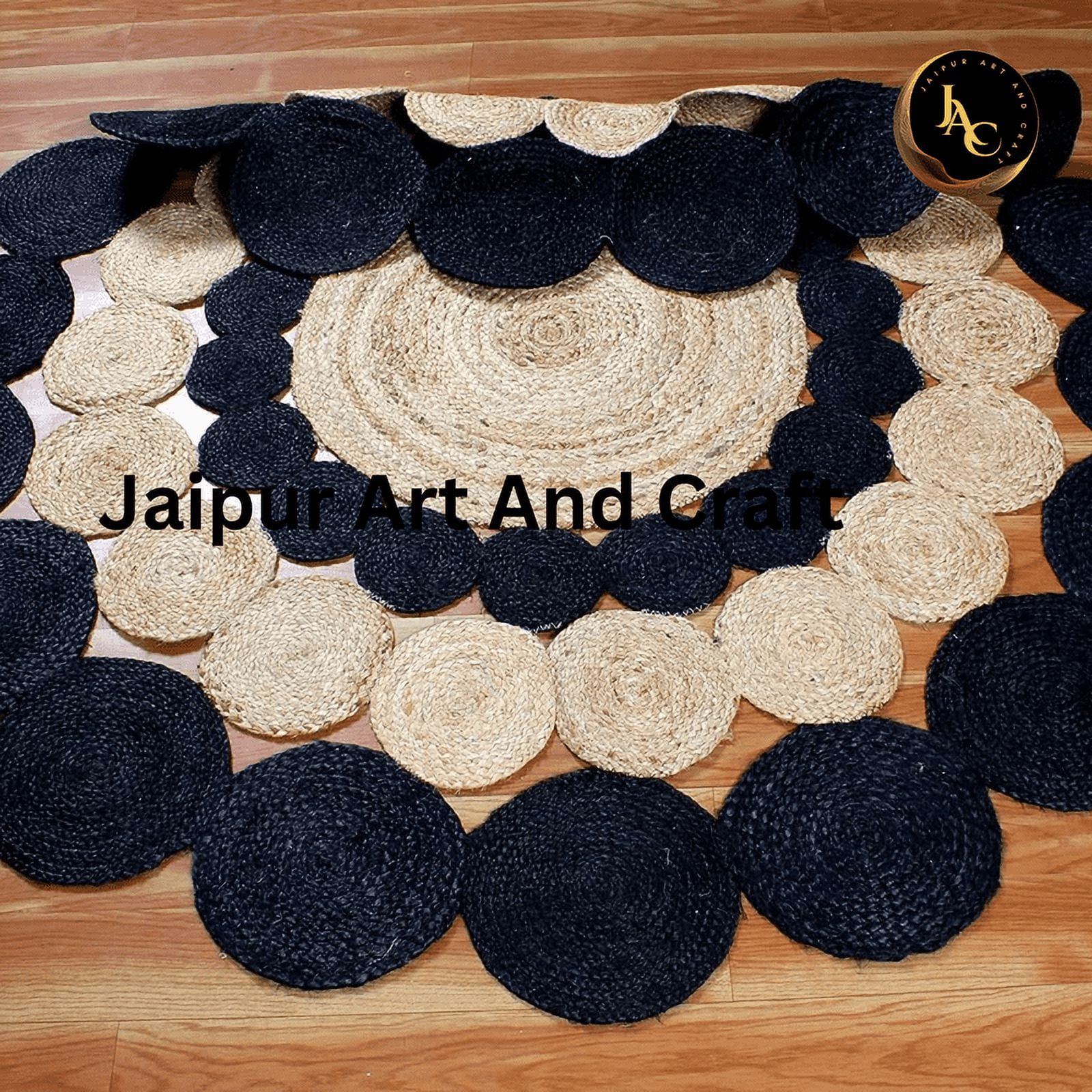 Jaipur Art And Craft Handmade Indian Natural Jute Rug Geometric Beige and Black Round Area Rug (7x7 Sq Ft)