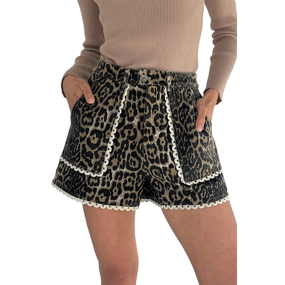 Women's Khaki Leopard Denim Shorts with Scalloped Lace Trim – Stylish Casual Summer Wear, XL