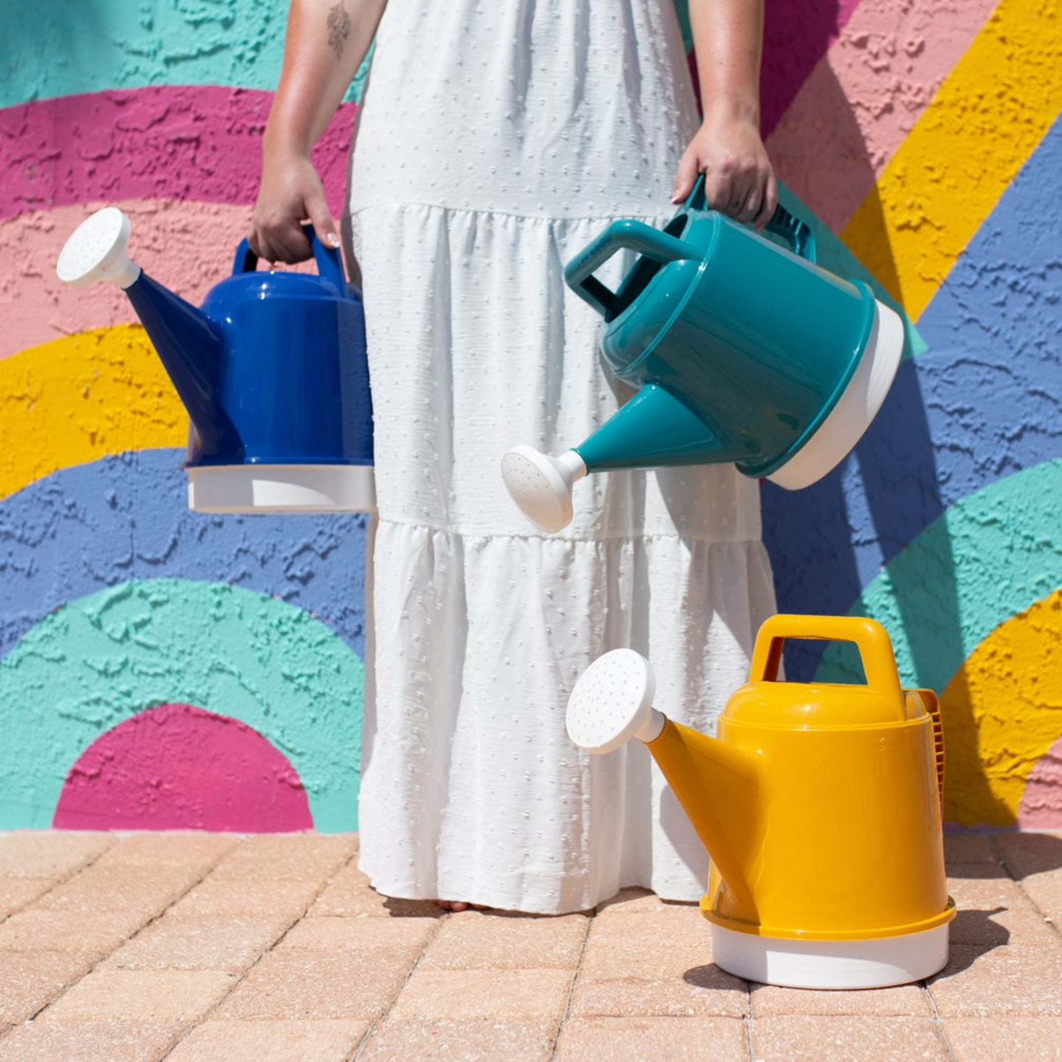 Bloem Deluxe 2 Gallon (256 Fl Oz) Bermuda Teal Green Resin Watering Can for Indoor and Outdoor Use