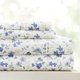 thumbnail image 1 of Juego de sábanas King de 4 piezas (Floral Azul Claro) - Duerme mejor que nunca, 1 of 8