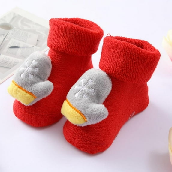 URMAGIC Baby Boy Girls Toddlers Non-Skid Indoor Slipper Winter Warm Shoes Socks Christmas Socks 0-12M