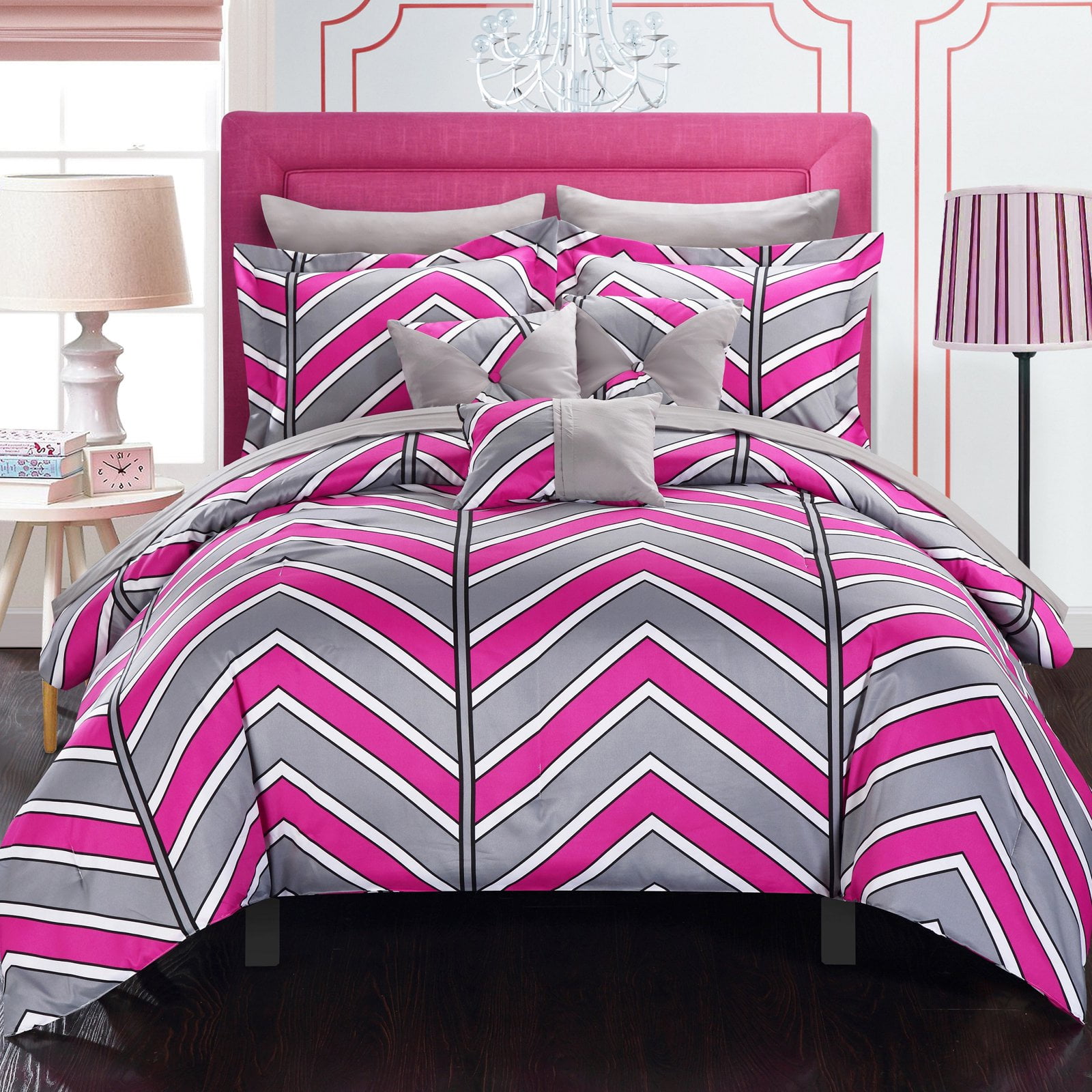 Chic Home 10 Piece Roxy Chevron And Geometric Printed Reversible