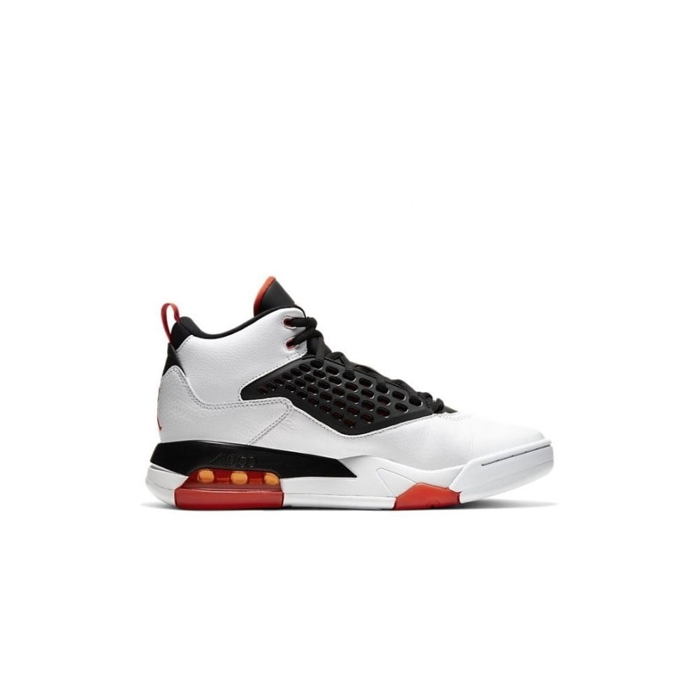 jordan maxin 200 white and black