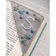 thumbnail image 1 of Marcapáginas de esquina personalizado Joefnel bordado a mano, marcapáginas de esquina de fieltro cosido a mano, marcapáginas triangular de fieltro, bonitos marcapáginas con letras bordadas, 1 of 5