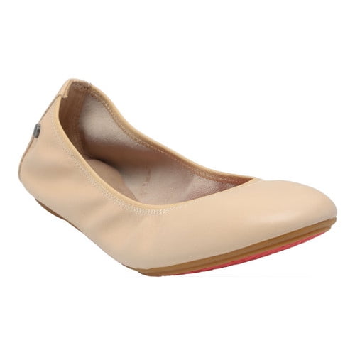 hush puppies chaste