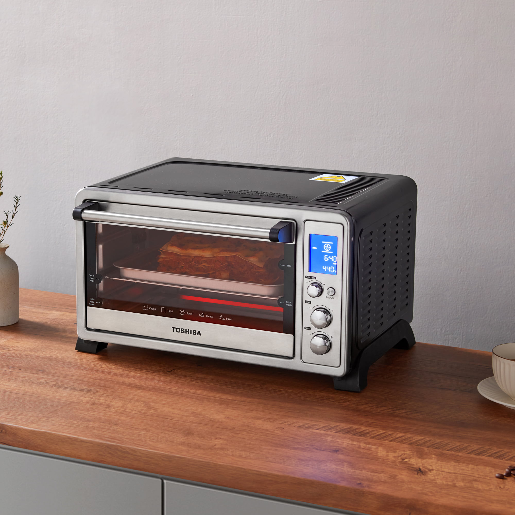 Toshiba Mc25cey-Chss Digital Convection Toaster Oven 6 Slice 1500 Watt  Stainless