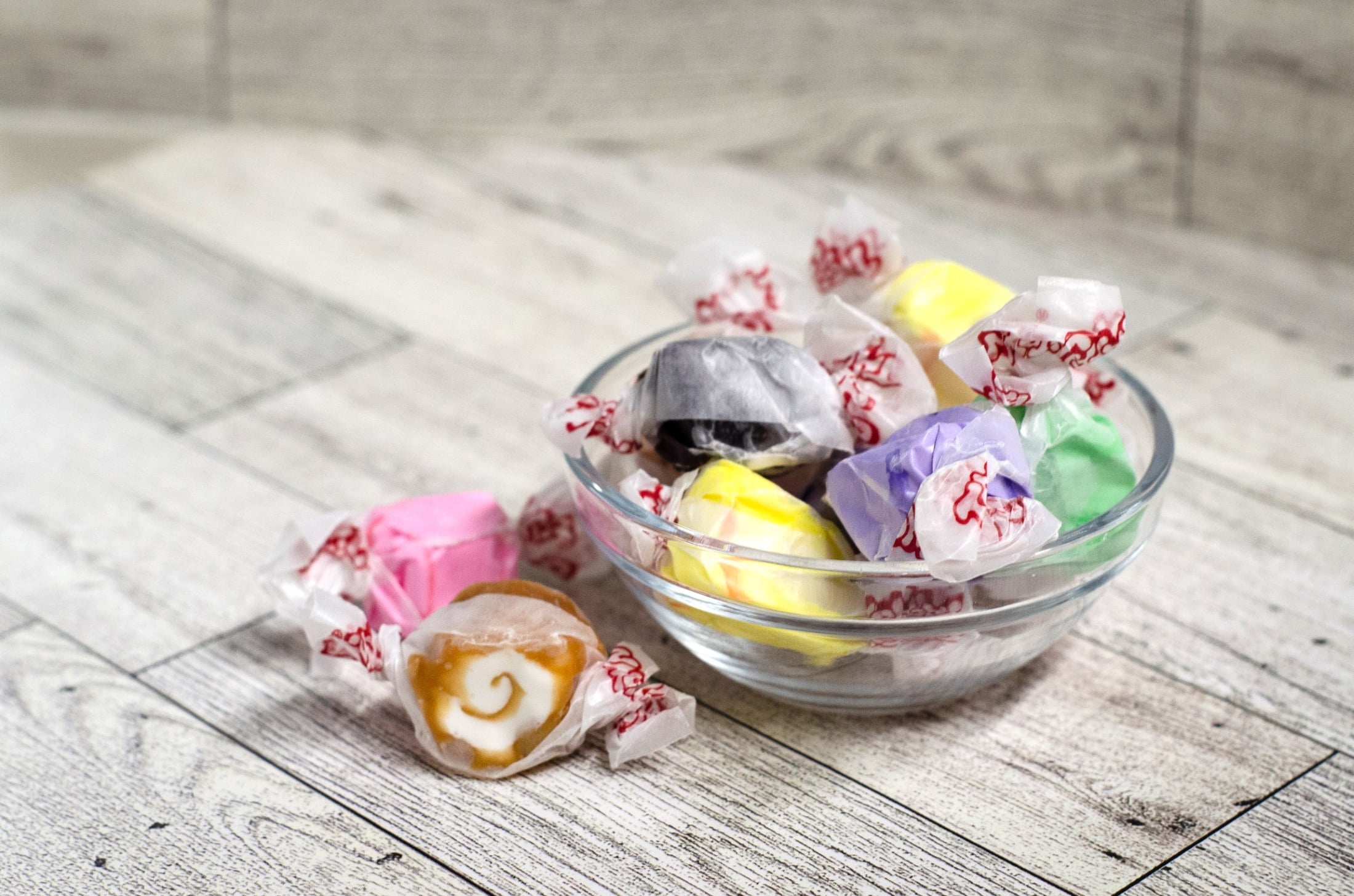 (3 pack) Howe Salt Water Taffy Taffy Candy, 13 oz, Bag