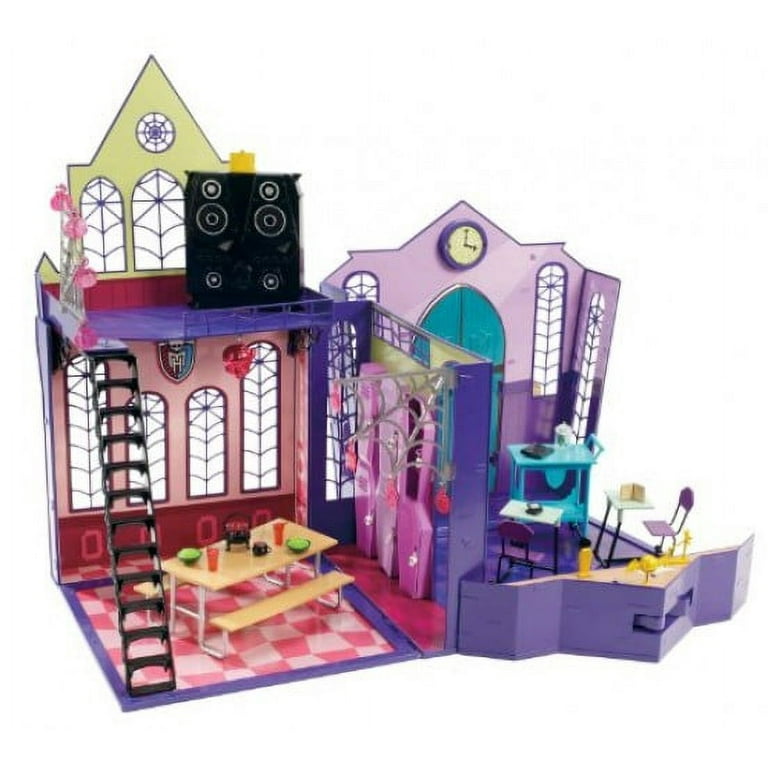 Monster High High School