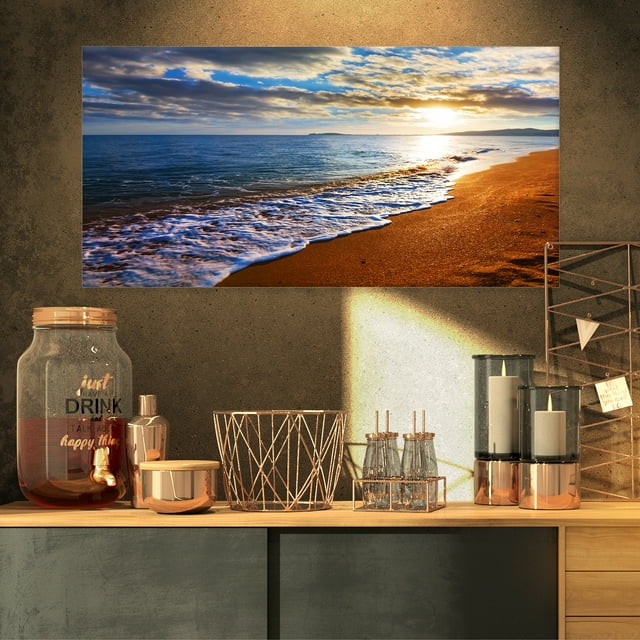 Nuages Lourds sur la Plage du Matin - Grande Impression sur Toile