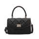 thumbnail image 1 of Pequeños bolsos y bolsos de hombro para mujer Bolsos cruzados con correa de cadena deslizante, 1 of 5