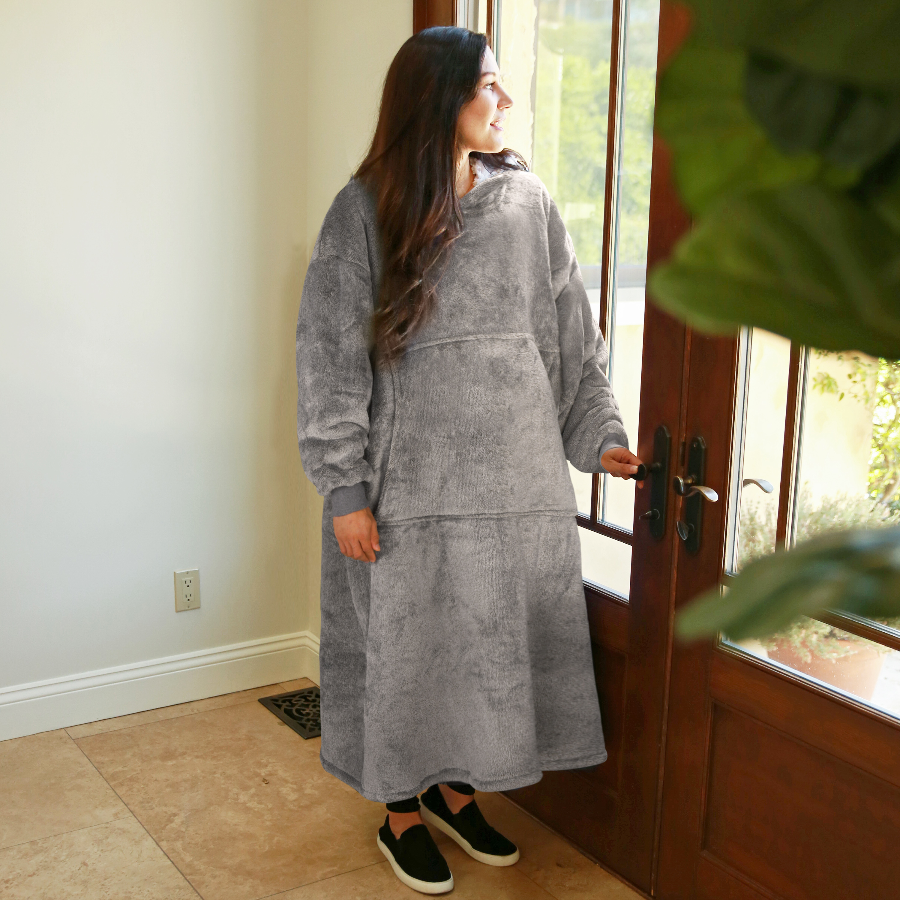 Catalonia Oversized Hoodie Blanket Sweatshirt, Comfortable Sherpa Lounging Pullover for Adults, Gifts for Women, Ash Grey