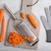 Microplane Fine Professional Paddle Grater – Stainless Steel Blade for Citrus, Hard Cheese, Spices