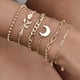 thumbnail image 2 of Pulsera con seis cuentas combinadas, pulsera redonda con luna en capas, pulsera con flores surtidas, 2 of 6