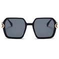 thumbnail image 2 of Gafas de sol retro de moda con protección UV y marco poligonal ultraligero, 2 of 3