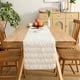 thumbnail image 1 of Bandera de mesa con forma de corazón para mesa de comedor, mesa de centro, mueble de TV, bufanda decorativa | Funda de tela suave de nailon y elastano | Decoración para hogares navideños, 1 of 6