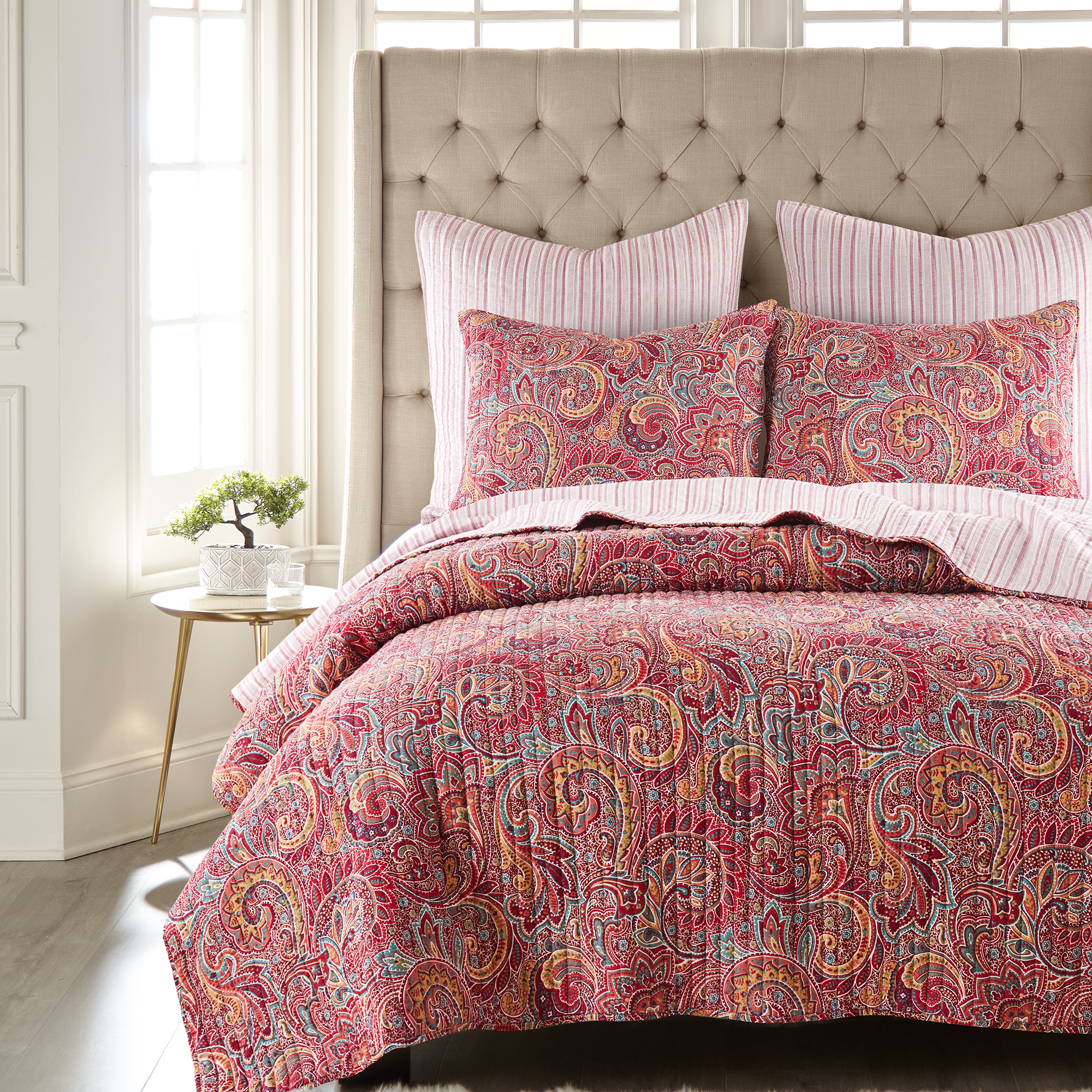Levtex Home - Kimpton Quilt Set - Full/Queen Quilt and Two Standard Shams - All Over Paisleys in Burgundy ,Red - Quilt (88x92in.) and Shams (20x26in.) - Reversible - Cotton/Cotton