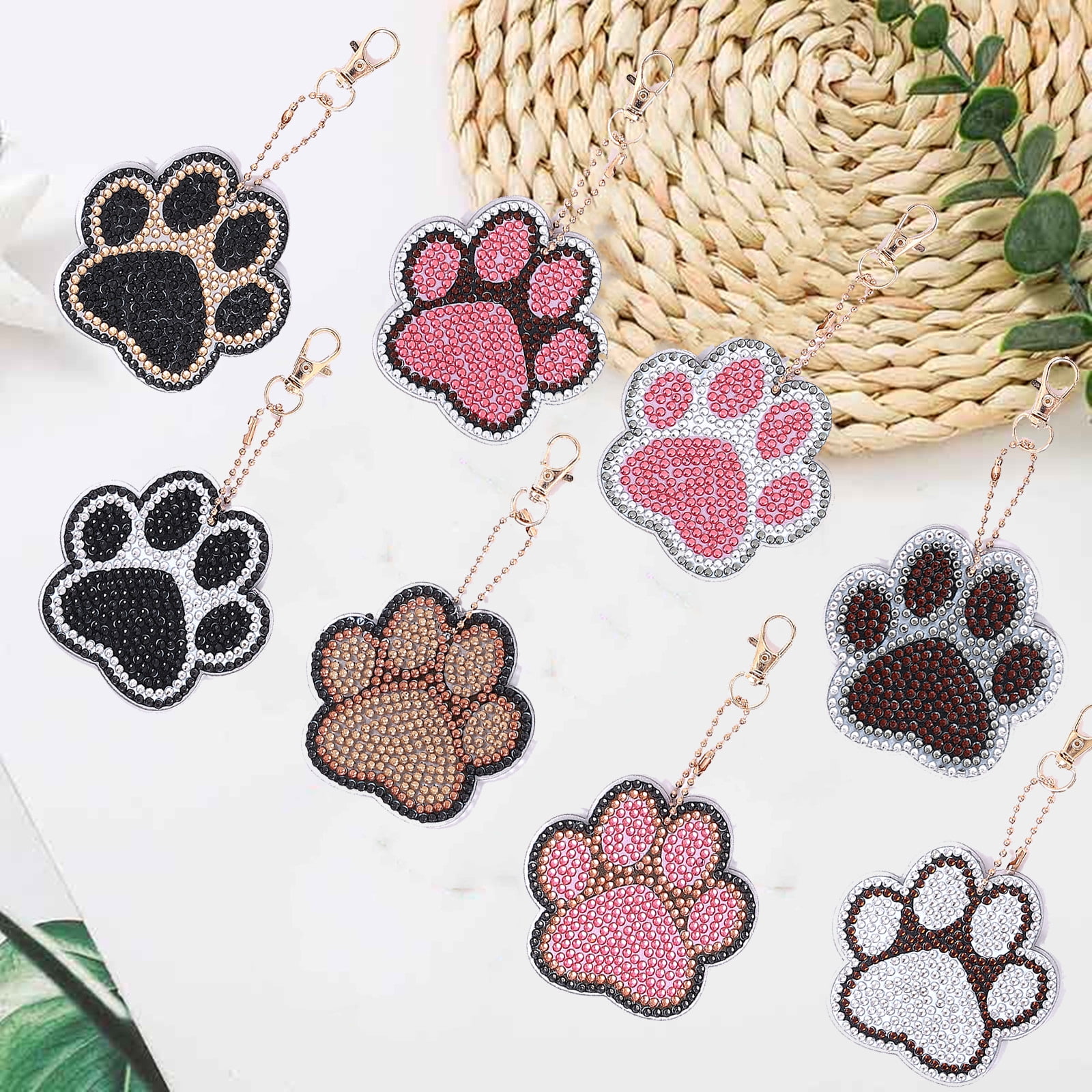 8 PCS Diamond Art Painting Keychains Kits for Adult Kids Claws Double Sided Key Bag Chains Diamond Art Craft DIY Animal Key Ring Paint with Diamonds Dots Pendant Gift Decor