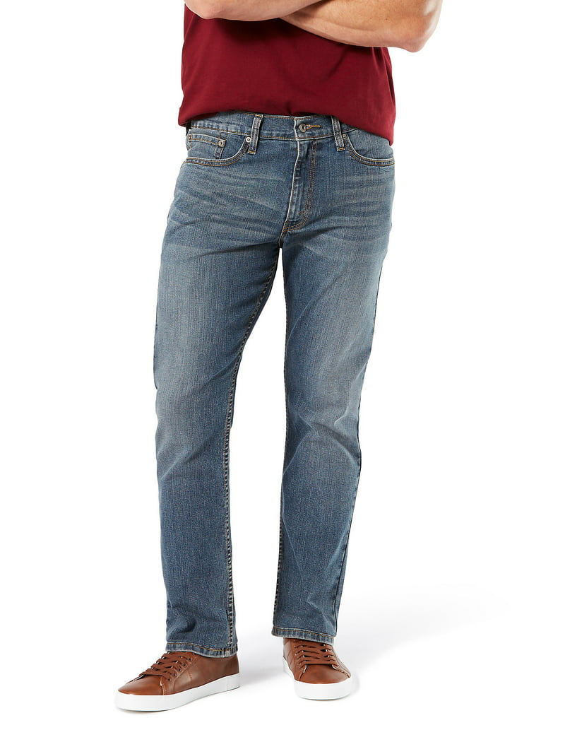 Signature Levi Strauss & Co. Men's Straight Fit Jeans