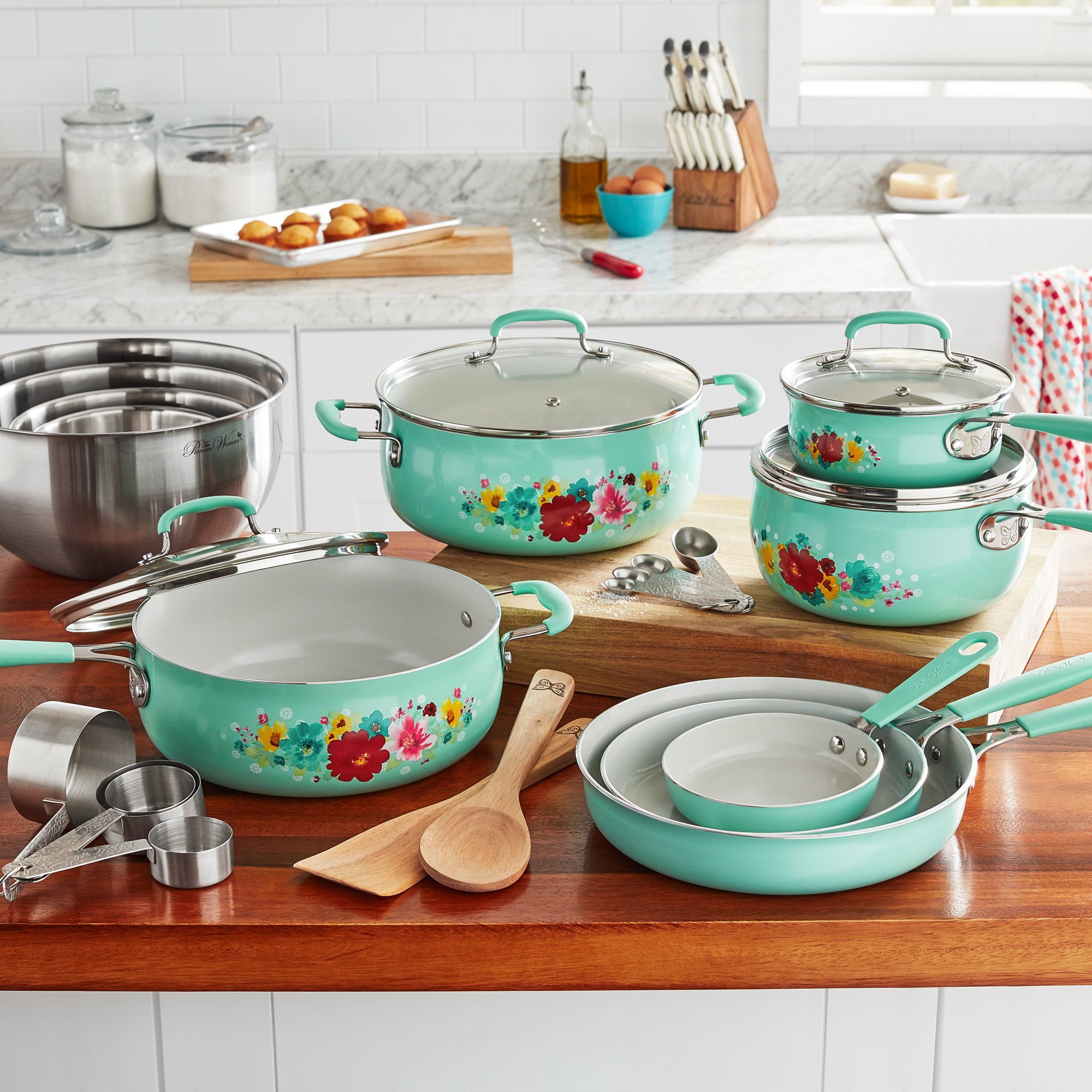 The Pioneer Woman Breezy Blossom 25-Piece Ceramic Nonstick Aluminum ...