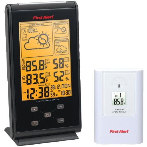 First Alert Sfa2700 Radio-controlled Wireless Weather Station by First Alert