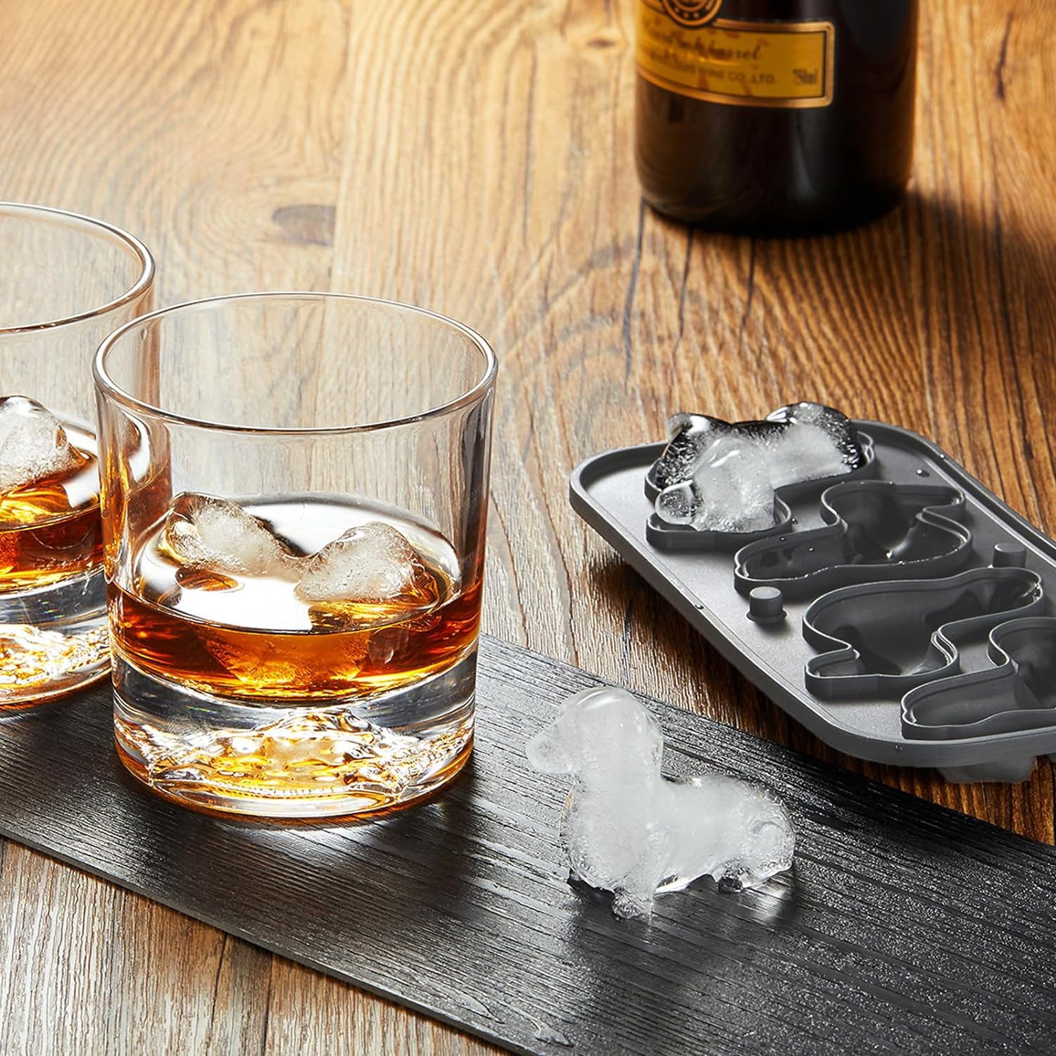 3D Dachshund Dog Ice Cube Mold Fun Shapes, Dachshund Gifts for Women, Cute Large Craft Ice Mold, Big Dog Ice Cube Trays for Whiskey Cocktails Bourbon
