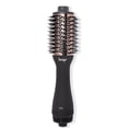 thumbnail image 1 of Cepillo secador de titanio 2 en 1 L'ANGE HAIR Le Volume | Cepillo de aire caliente todo en uno con cuerpo ovalado | Moldeador para un cabello suave y sin frizz para todo tipo de cabello (Negro - 60 mm, 1 of 5