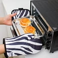 thumbnail image 6 of Walbest 1 Set(Anti-scalding Glove & Pad) Printed Heat Insulation Anti-scalding Glove Anti-slid Polyester Practical Thicken Anti-scalding Pad for Home Kitchen, 6 of 7