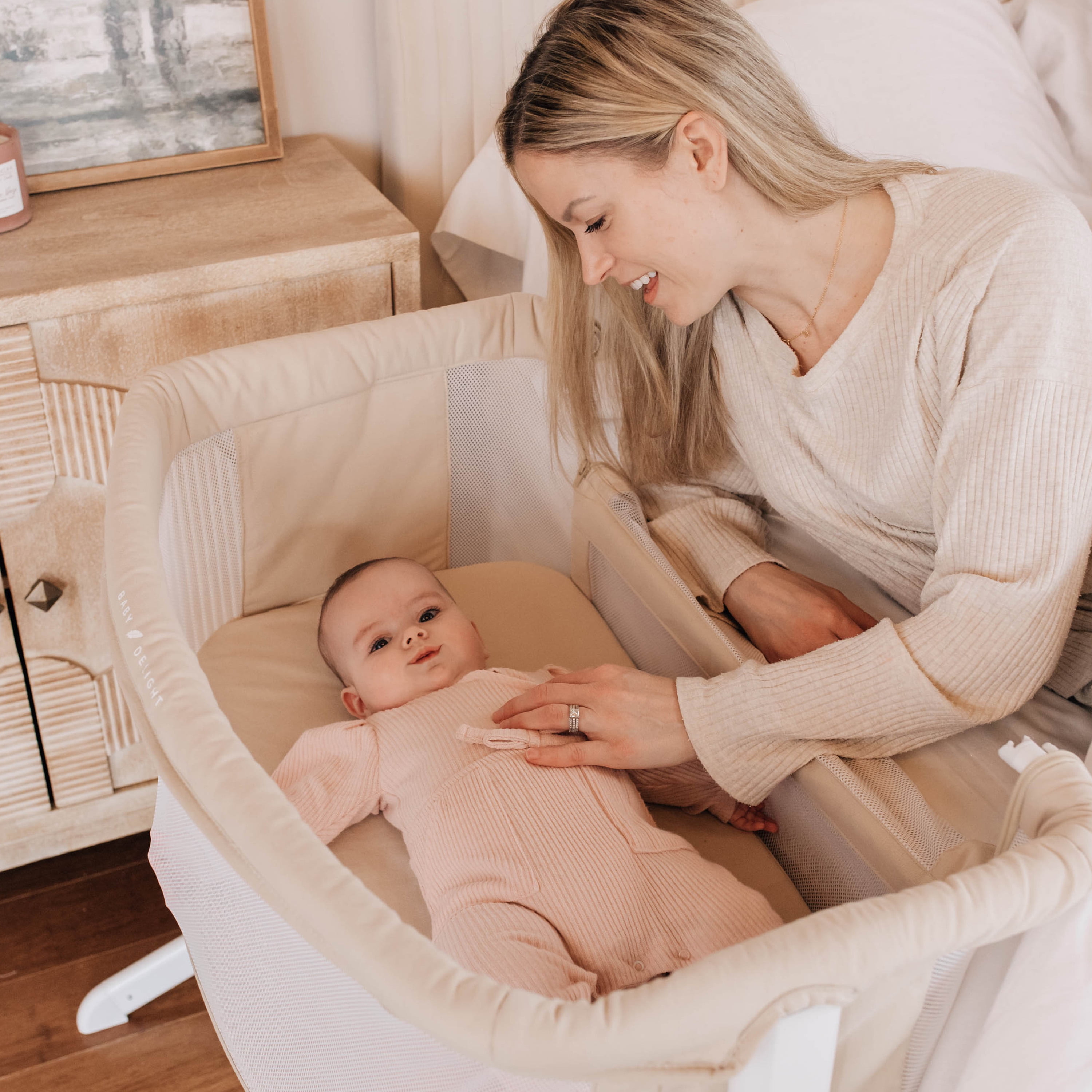 Baby Delight Beside Me Serenity Infant Bassinet and Bedside Sleeper, Organic Oat