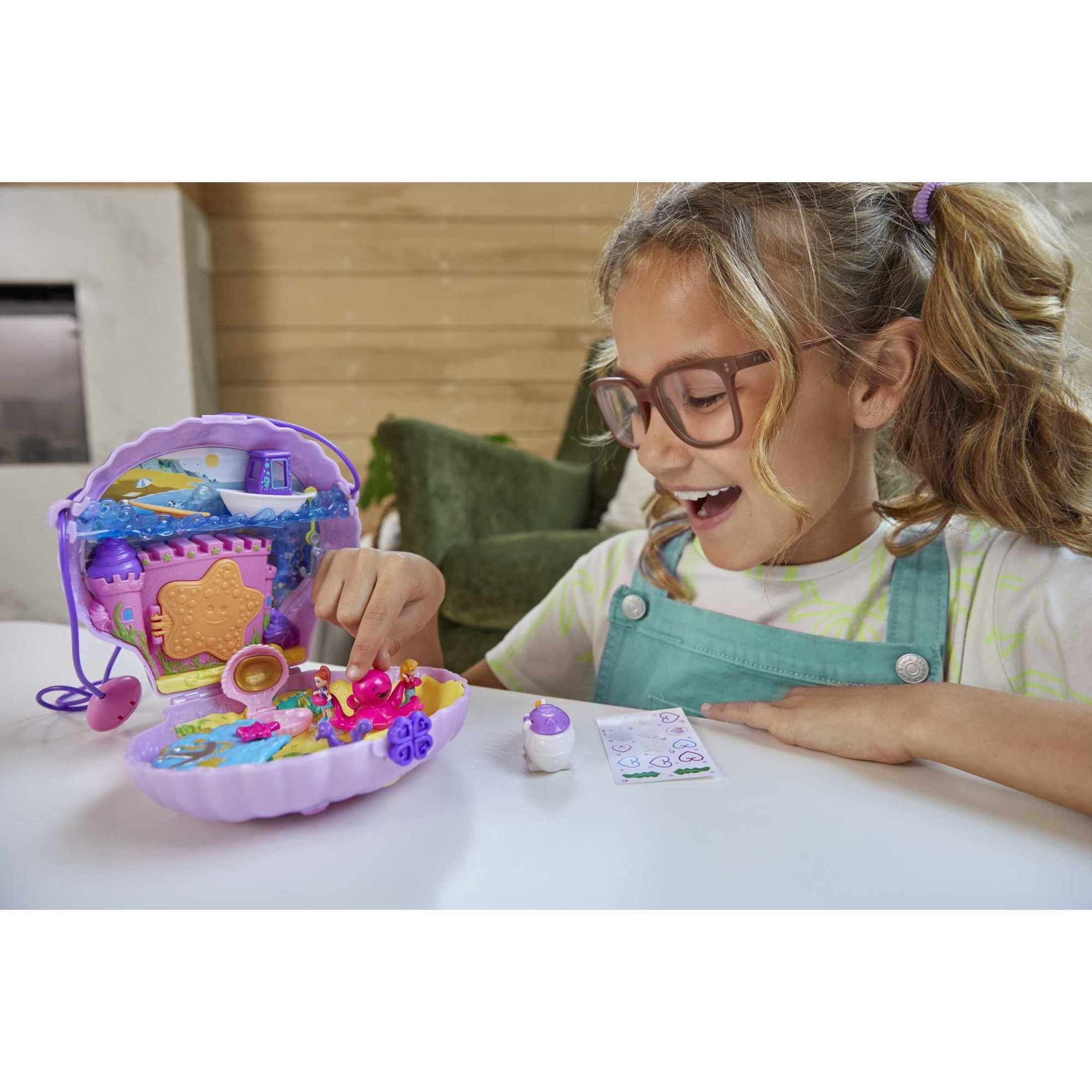 Polly Pocket Travel Toys, Purse Playset and 2 Dolls, Seashell Mermaid