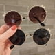 thumbnail image 3 of Bonitas gafas de sol con lazo para niños, gafas de sol de tendencia de moda, gafas de sol salvajes, gafas de metal para niños, 3 of 6
