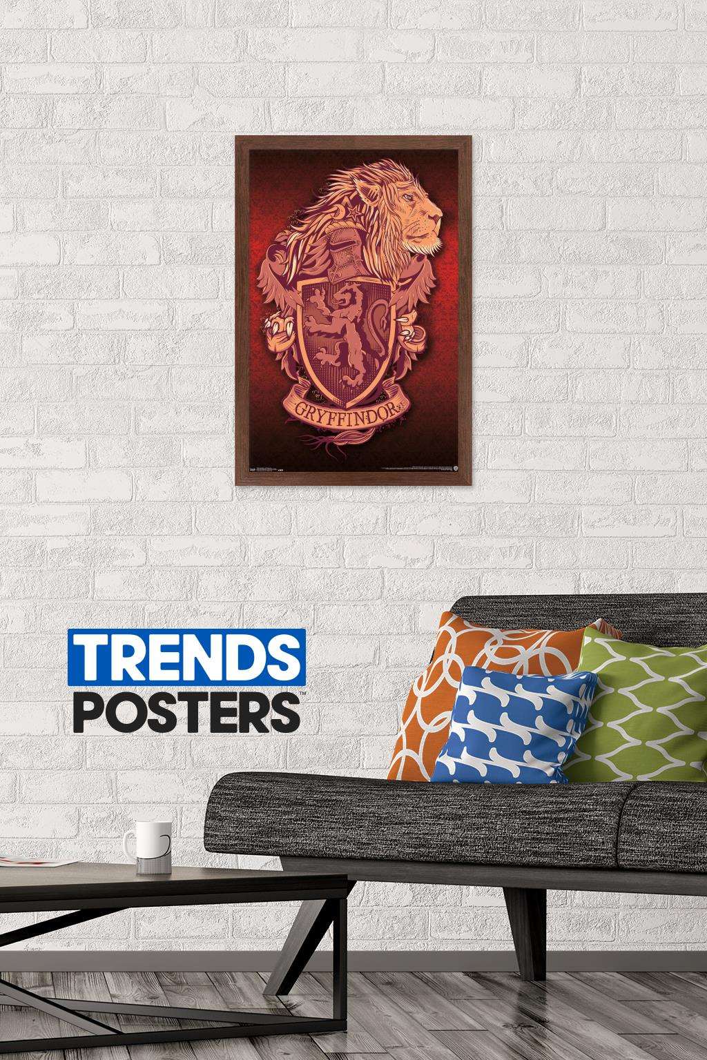 The Wizarding World: Harry Potter - Gryffindor Lion Crest Wall Poster, 14.725" x 22.375", Framed