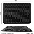 thumbnail image 3 of Alfombrilla de secado de silicona, escurridor de platos, resistente al calor, antideslizante, vajilla, salvamanteles, taza, mostrador de cocina, gris/negro, 40*30cm, 3 of 4