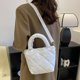 thumbnail image 5 of Bolsa cruzado de moda para mujer, de mano con rombos de hilo bordado (blanco) Ndcxsfigh Para Estrenar, 5 of 8