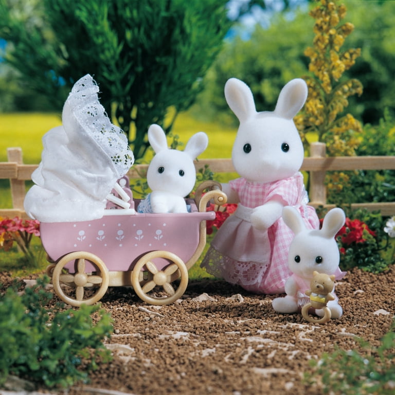 Calico Critters Connor N Kerri's Carriage Ride, Dollhouse Playset