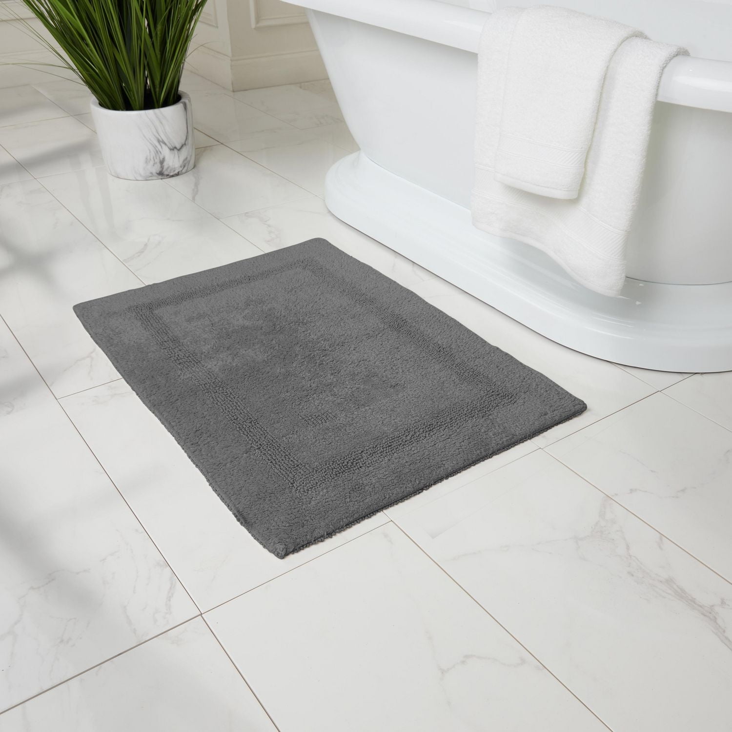 Fabstyles Basix Soft & Absorbent Reversible Cotton Bath Rug